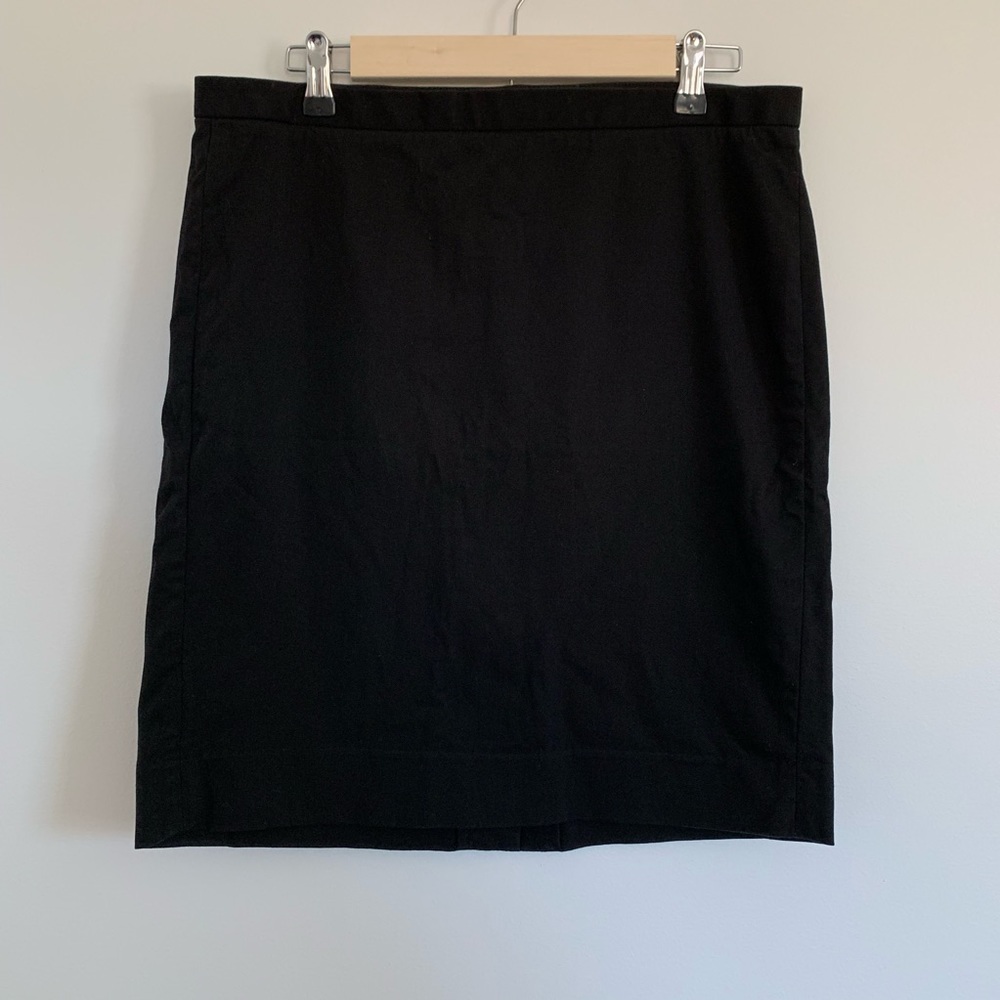 Gap Classic Black Pencil Skirt 10